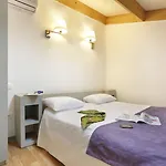 Vacanceole - Resid'price Aparthotel 3*