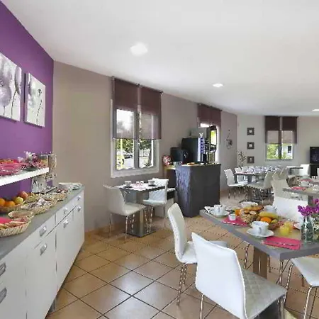 Vacanceole - Resid'price Aparthotel Merville (Haute-Garonne)