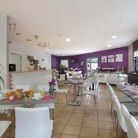 Vacanceole - Resid'price 2*