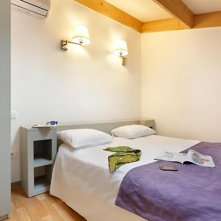 מלון דירות Vacanceole - Resid'price 3*