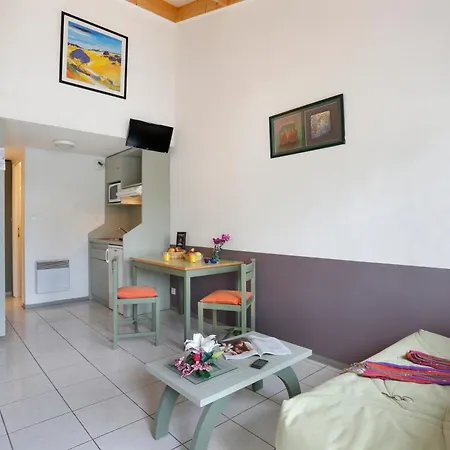 Vacanceole - Resid'price 3*