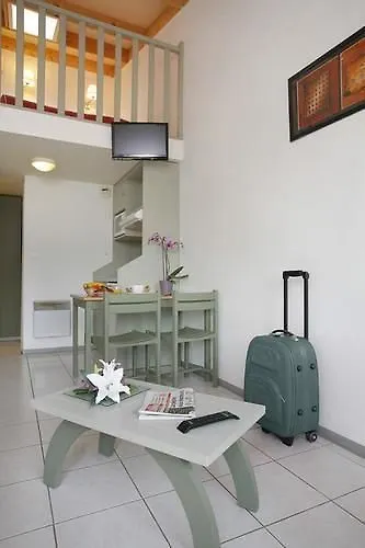 Vacanceole - Resid'price 3* 梅维尔